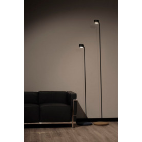 Lampa podłogowa ze ściemniaczem Jubi Concrete 240cm, czarna lampa stojąca loft. Minimalistyczny design, metalowa konstrukcja, regulowana wysokość.  Elegancka, czarna lampa o ciepłym, żółtym świetle. Idealna do salonu lub sypialni. 2