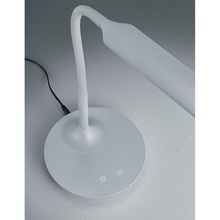 Funkcjonalna Lampa biurkowa Polo LED Popielata Trio do gabinetu i pracowni.