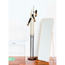 Glamour Lampa podłogowa 3 punktowa Golden Pipe 3 Czarno Złota Step Into Design do sypialni i salonu.