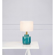 Lampa stołowa ceramiczna z abażurem Cous 24 Antyczna Niebieska/Biała Markslojd do sypialni, salonu i przedpokoju.