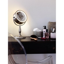 Nowoczesna Lampa stołowa z lustrem Face LED Stalowa Markslojd do sypialni i salonu.