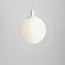 Designerska Lampa wisząca szklana kula Aura 42 biała Aldex do salonu, kuchni i holu.