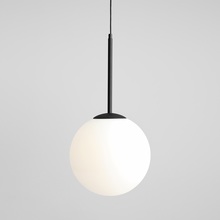 Designerska Lampa wisząca szklana kula Bosso 30 biało-czarna Aldex do salonu, kuchni i holu.