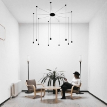 Stylowa Lampa wisząca designerska "pająk" Linea IX czarna Step Into Design do salonu i jadalni