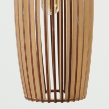 Skandynawska Lampa ze sklejki wisząca tuba Scone 10 PLYstudio do sypialni i przedpokoju.