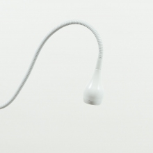 Kinkiet minimalistyczny z kablem Drop LED Biały Nordlux do sypialni, salonu i przedpokoju.