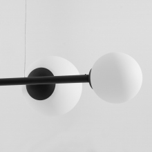 Designerska Lampa wisząca szklane kule Dione 130 biało-czarna Aldex do salonu, kuchni i holu.