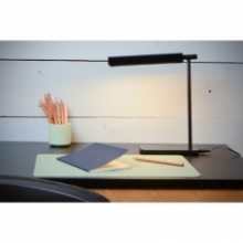 Elegancka Lampa biurkowa ze ściemniaczem Levi LED czarna Lucide do gabinetu i pracowni