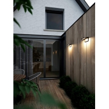 Lampy ogrodowe i zewnętrzne | Kinkiet solarny z czujnikiem ruchu Agena LED czarny Nordlux