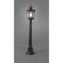 Lampa zewnętrzna stojąca latarnia retro Amur Brąz Nowodvorski przed dom i podjazd.