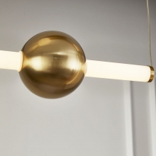 Lampa wisząca podłużna glamour O-line LED 110 mosiężna Step Into Design